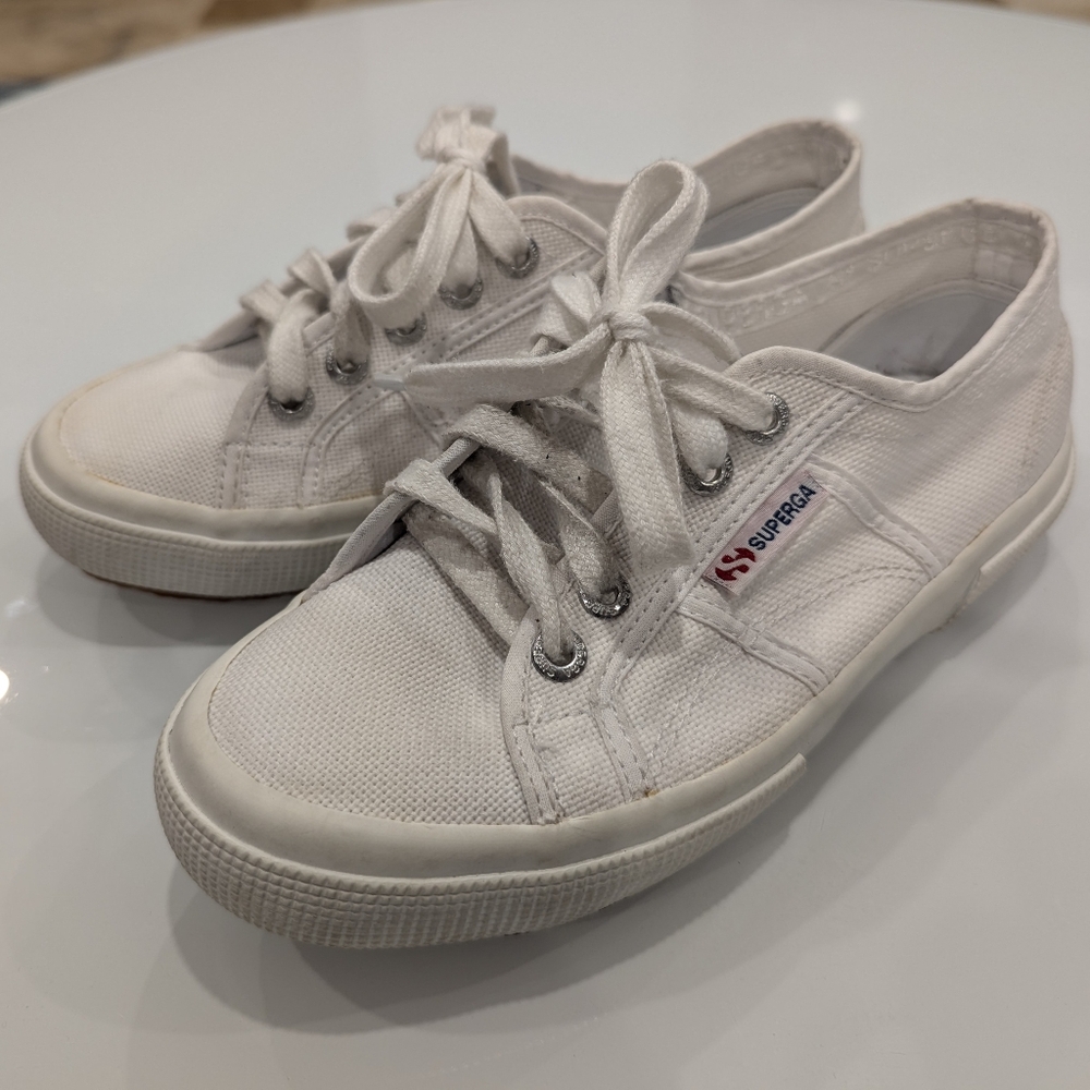 Superga Cotu white canvas sneakers sz. 6